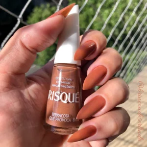 ESMALTE RISQUE TERRACOTA QUE PROVOCA