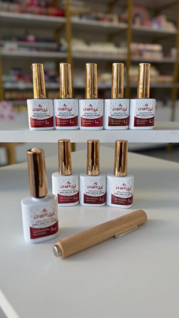 ESMALTE EM GEL MAGNETICO ENCANTO RUBI DAFU 10ML